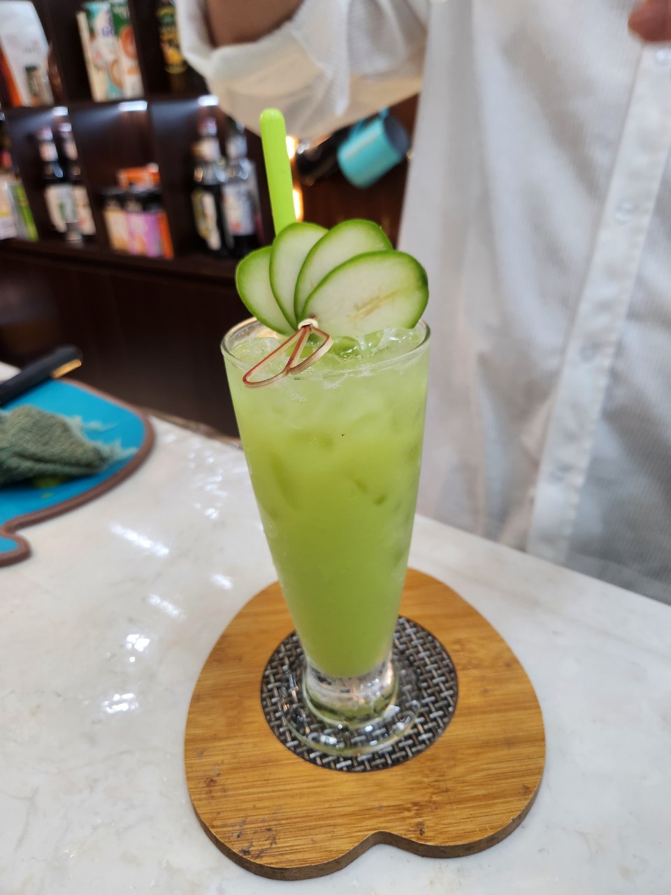 Trang trí đồ uống đẹp mắt cho quán cafe