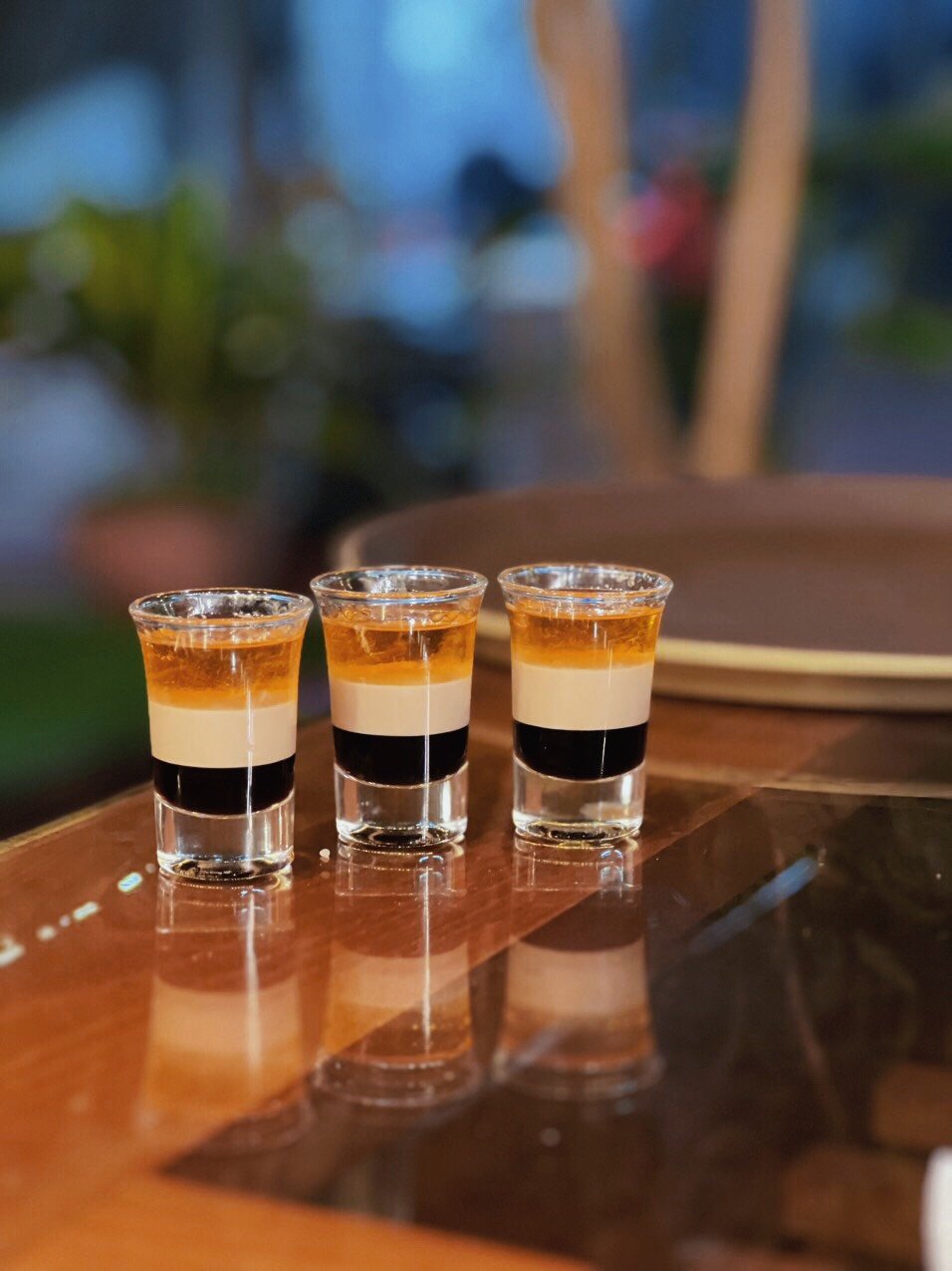 B54 shot được hoàn thiện với kỹ thuật tạo tầng hoàn hảo