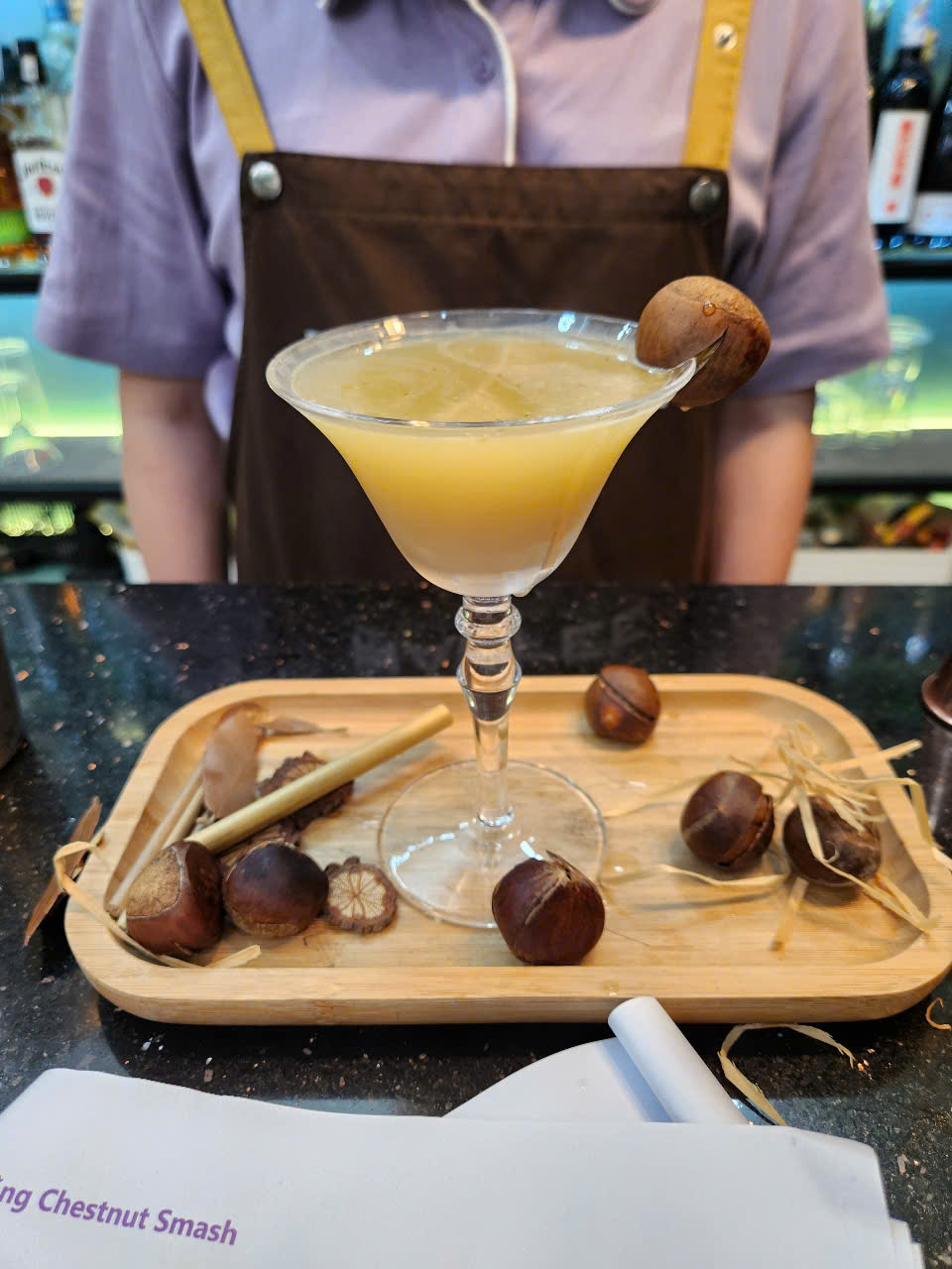 Chestnut Smash – ly cocktail gói trọn hương vị ấm áp và bùi béo của mùa thu miền Bắc.
